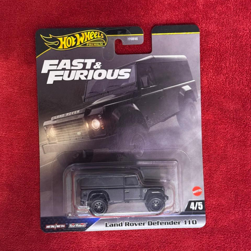 LAND ROVER DEFENDER 110